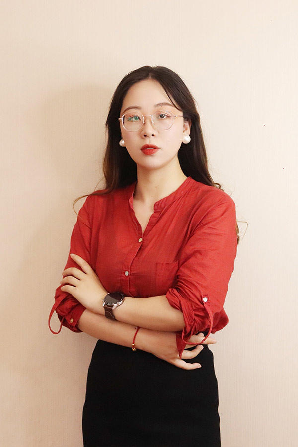 蓝田张治华 本科学历，毕业于陕西师范大学